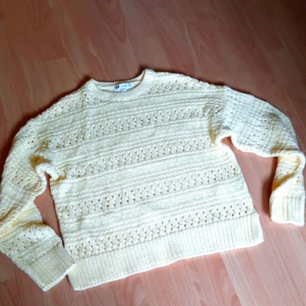 Reitmans Ivory Textured Knit Sweater